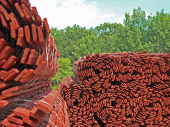 red_snow_fence_rolls-resized-170.jpg