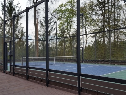 Platform Tennis Court--Mesh