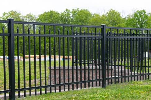 ORNAMENTAL SECURITY FENCING 2