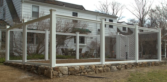 sag harbor fence with 1x1 black wire